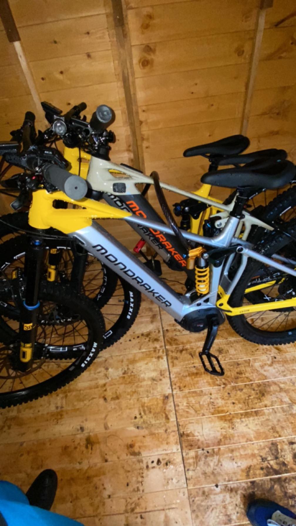 e-bikes 